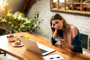 Come uscire dai debiti e mantenere la stabilità finanziaria
