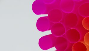 Caratteristiche delle materie plastiche: quali sono le principali